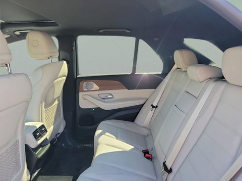Certified 2026 Mercedes-Benz GLE 580 4MATIC image 10