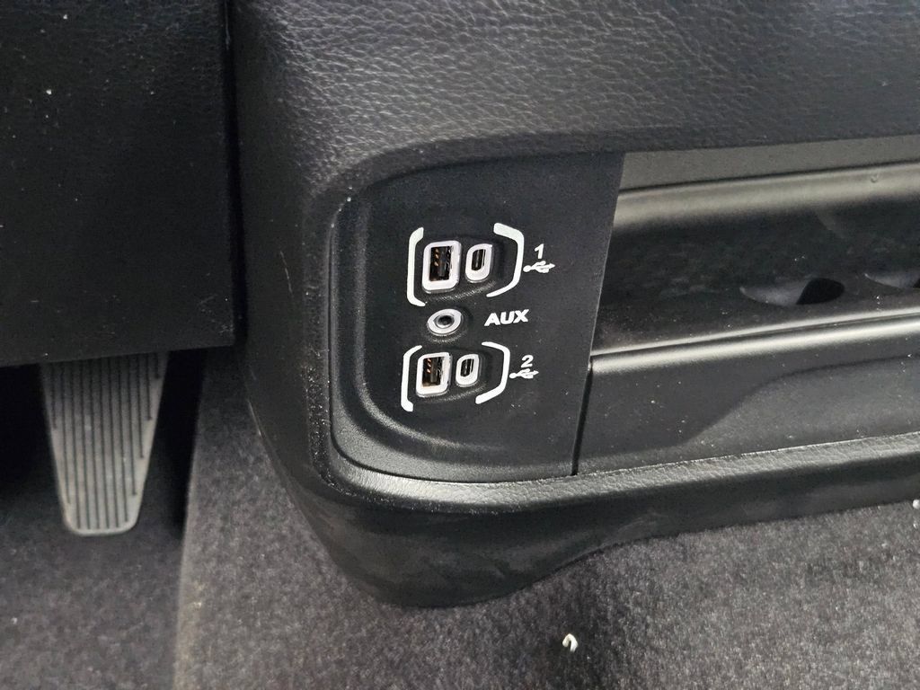 New 2026 RAM 3500 Tradesman AWD/4WD image 30