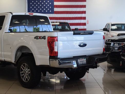 Used 2018 Ford F250 Lariat AWD/4WD image 24