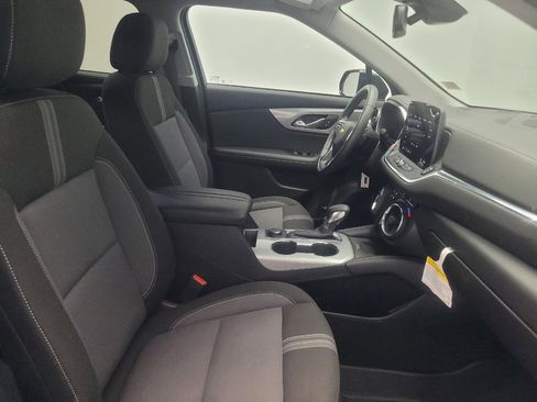 Used 2024 Chevrolet Blazer LT w/ Convenience Package FWD image 21