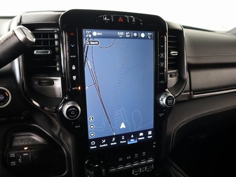 Used 2024 RAM 3500 Limited image 7