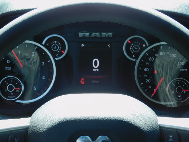 New 2026 RAM 3500 Big Horn AWD/4WD image 9