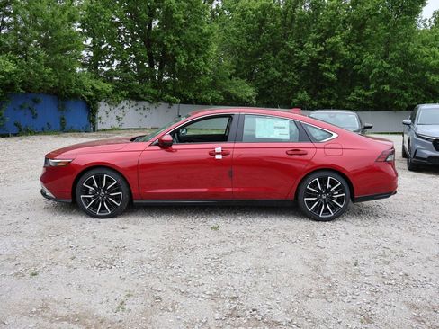New 2026 Honda Accord Touring image 4