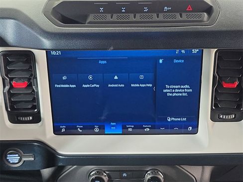 Used 2024 Ford Bronco Heritage Edition image 17