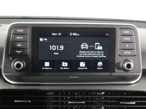 Used 2021 Kia Telluride LX image 6