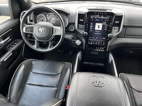 Used 2023 RAM 1500 Laramie AWD/4WD image 15