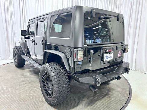 Used 2017 Jeep Wrangler Unlimited Sport image 23