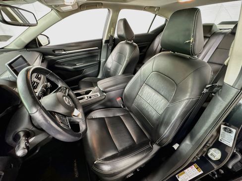 Used 2019 Nissan Altima 2.5 SL FWD image 14