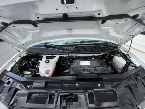 Used 2020 Chevrolet Express 3500 w/ Driver Convenience Package image 28