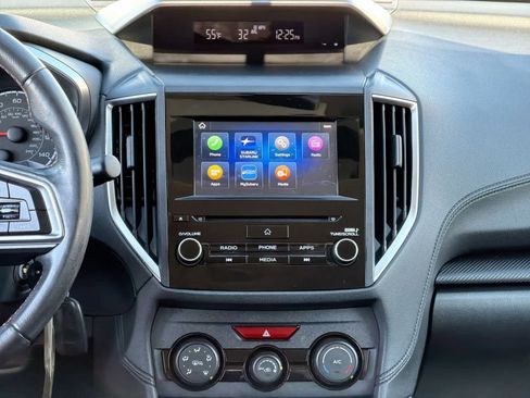 Used 2019 Subaru Crosstrek 2.0i Premium image 27