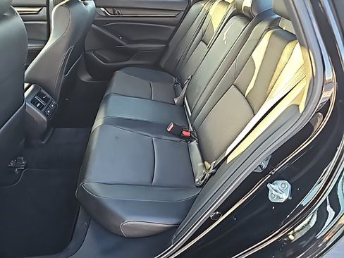 Used 2022 Honda Accord Sport image 17