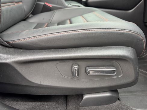 Used 2025 Honda CR-V Sport-L image 38