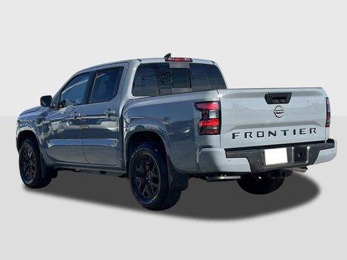 New 2026 Nissan Frontier SV image 2