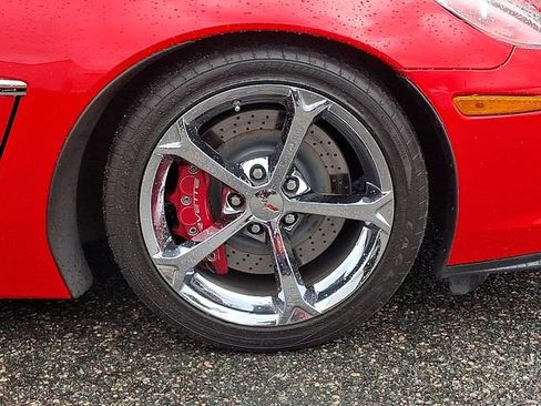 Used 2012 Chevrolet Corvette Grand Sport w/ 3LT Preferred Equipment Group RWD image 26