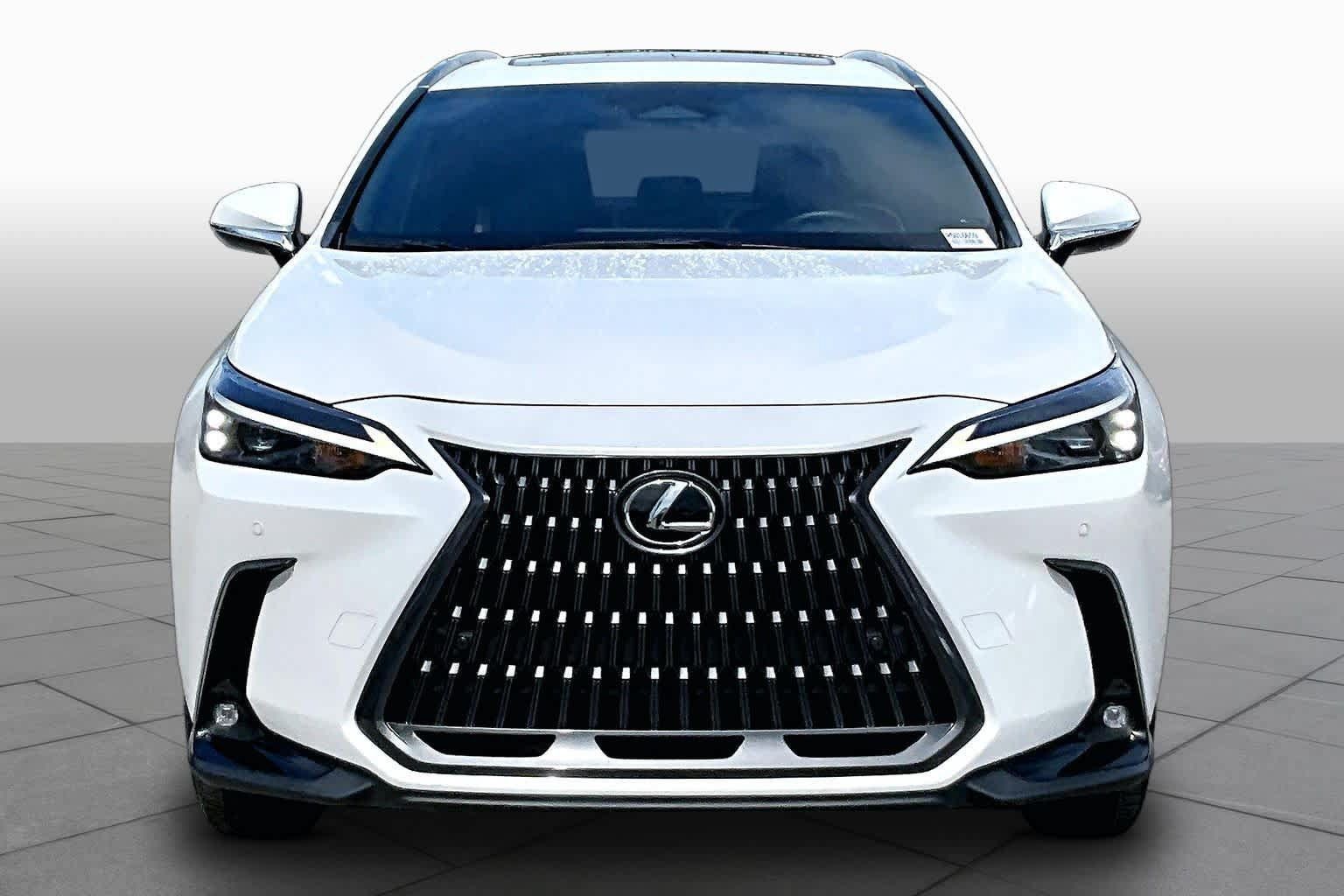 Used 2024 Lexus NX 350h AWD image 4