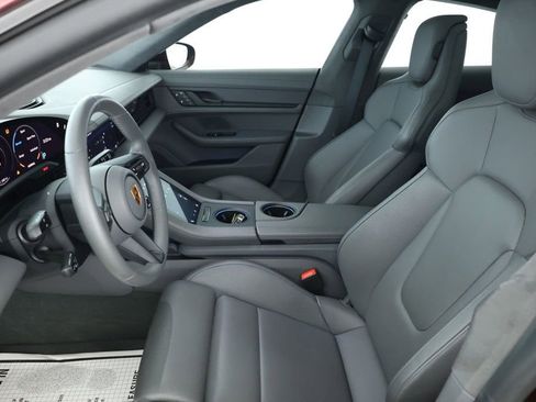 Used 2022 Porsche Taycan GTS w/ Premium Package (P6U) image 19