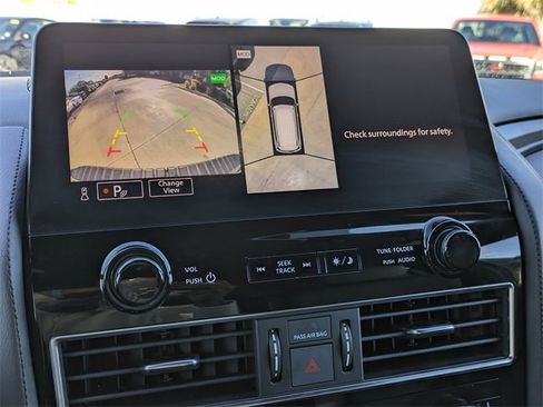 Used 2024 Nissan Armada SL w/ Midnight Edition Package image 25