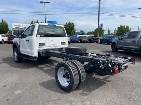New 2025 Ford F450 XL w/ XL Chrome Package image 8