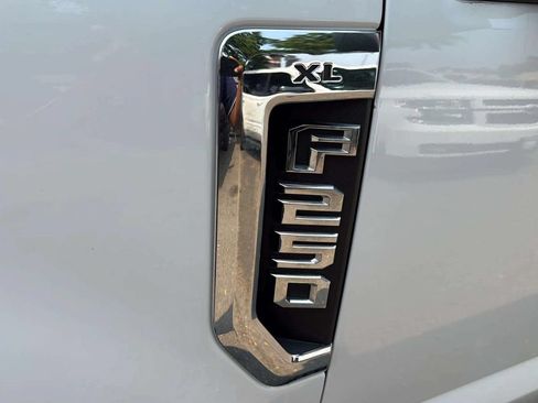 Used 2019 Ford F250 XL w/ XL Value Package AWD/4WD image 21