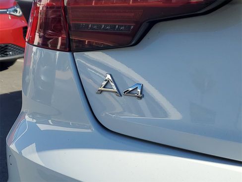 Used 2023 Audi A4 2.0T Premium Plus image 8