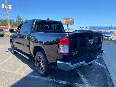 Used 2023 RAM 1500 Big Horn AWD/4WD image 3