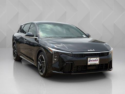 New 2026 Kia K4 EX FWD image 3