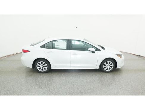 New 2026 Toyota Corolla LE image 11