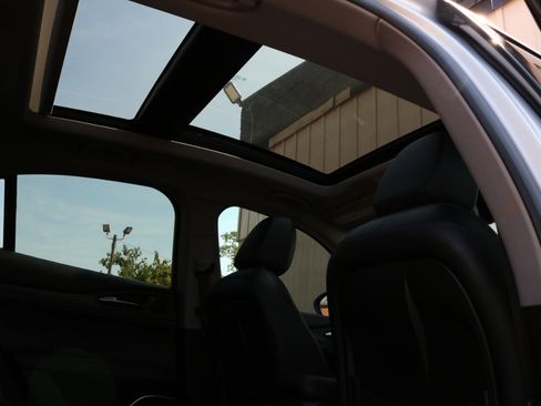 Used 2020 Alfa Romeo Stelvio Ti w/ Active Blind Spot Package image 49