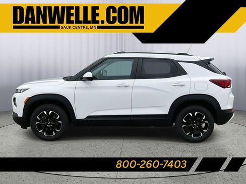 Certified 2023 Chevrolet TrailBlazer LT w/ Convenience Package AWD/4WD image 1