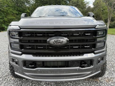 Used 2024 Ford F450 Platinum w/ FX4 Off-Road Package AWD/4WD image 2
