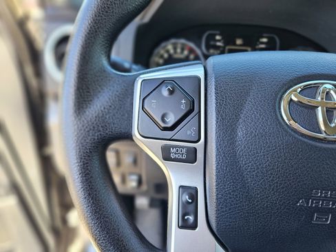 Used 2018 Toyota Tundra SR5 image 27