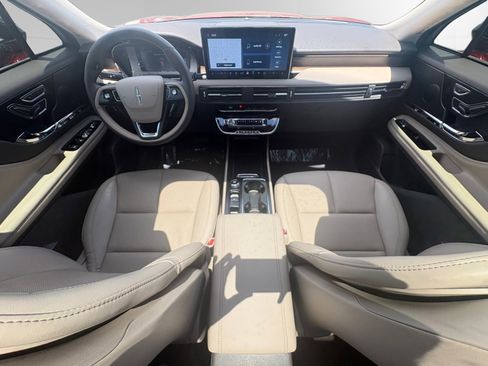 Certified 2024 Lincoln Corsair Grand Touring AWD/4WD image 10