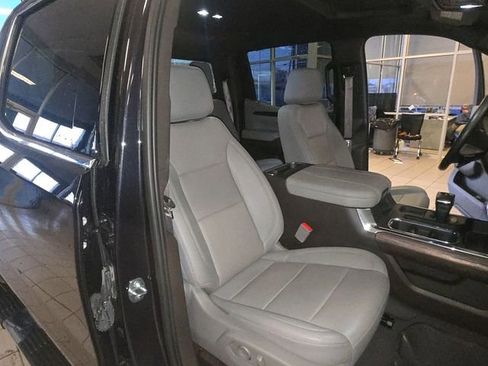 Used 2023 GMC Sierra 1500 SLT w/ SLT Premium Plus Package AWD/4WD image 23