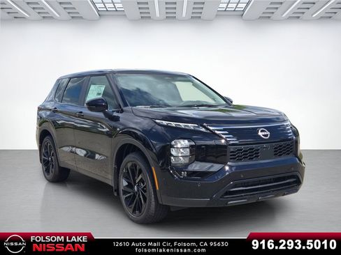New 2026 Nissan Rogue SL AWD/4WD image 1