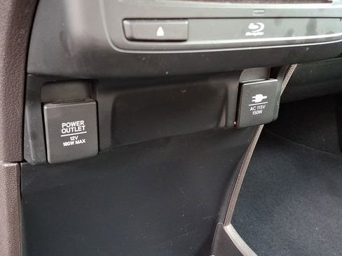 Used 2018 Honda Odyssey Elite image 27