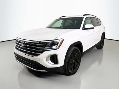 Used 2025 Volkswagen Atlas SE