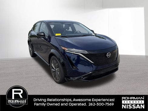Used 2024 Nissan Ariya AWD image 10