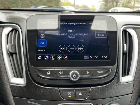 Used 2023 Chevrolet Malibu LT FWD image 27