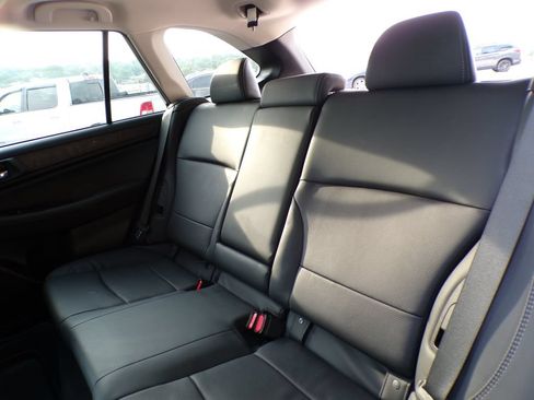 Used 2019 Subaru Outback 2.5i Limited w/ Popular Package #2 AWD/4WD image 16