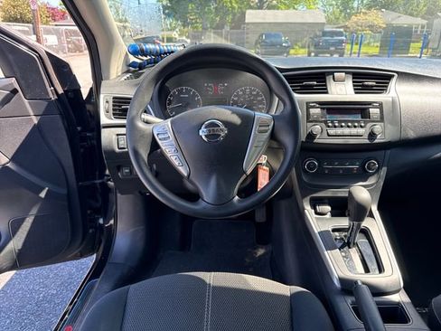 Used 2017 Nissan Sentra S FWD image 13