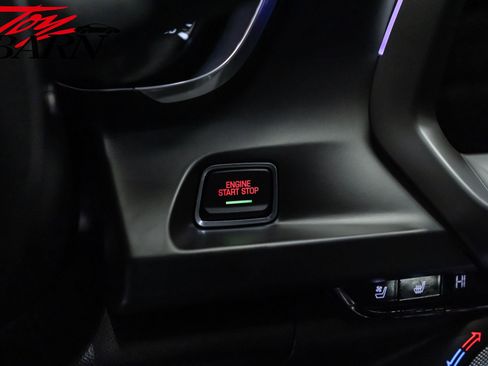 Used 2017 Chevrolet Camaro SS image 40