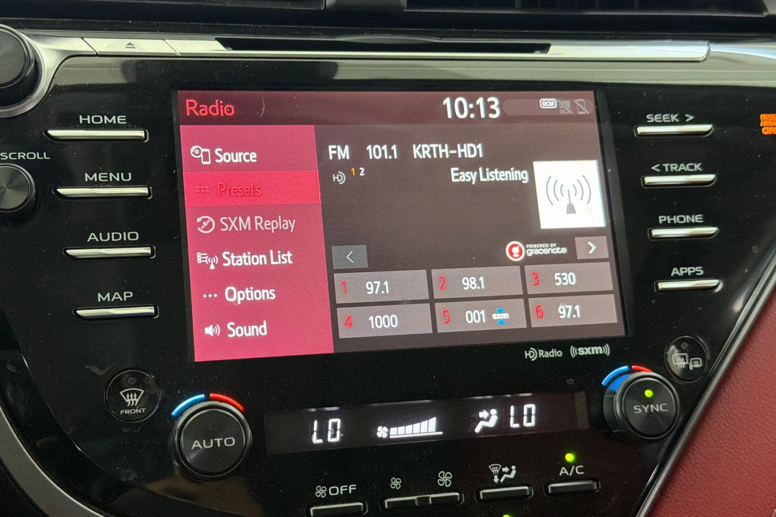 Used 2019 Toyota Camry XSE w/ Carpet Mat Package FWD image 21