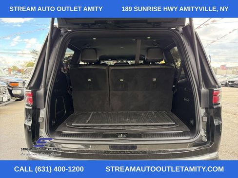 Used 2022 Jeep Wagoneer Series III image 10