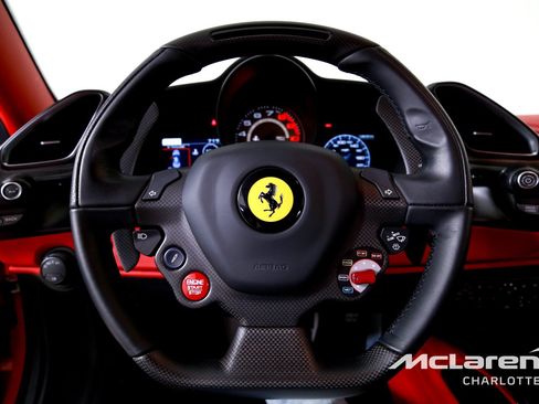 Used 2020 Ferrari 488 Pista Coupe RWD image 14