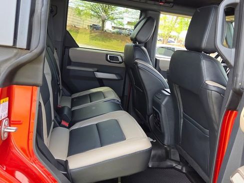 Used 2023 Ford Bronco Wildtrak AWD/4WD image 19