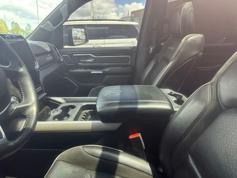 Used 2019 RAM 1500 Laramie AWD/4WD image 31