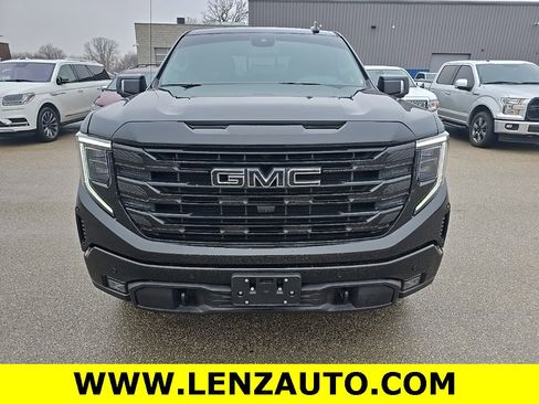 Used 2025 GMC Sierra 1500 Elevation w/ Preferred Package image 2