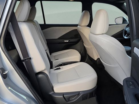 Certified 2024 Lexus TX 350 FWD w/ Captains Chair Package image 12