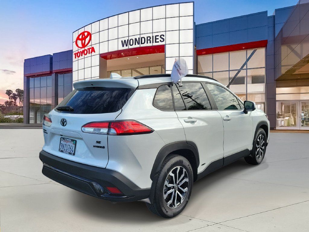 Used 2024 Toyota Corolla Cross AWD Hybrid image 6