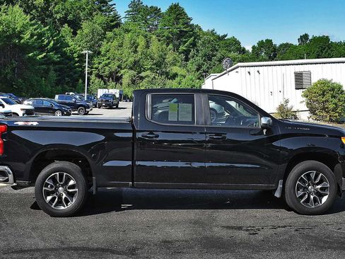 Used 2023 Chevrolet Silverado 1500 LT w/ Leather Package AWD/4WD image 6